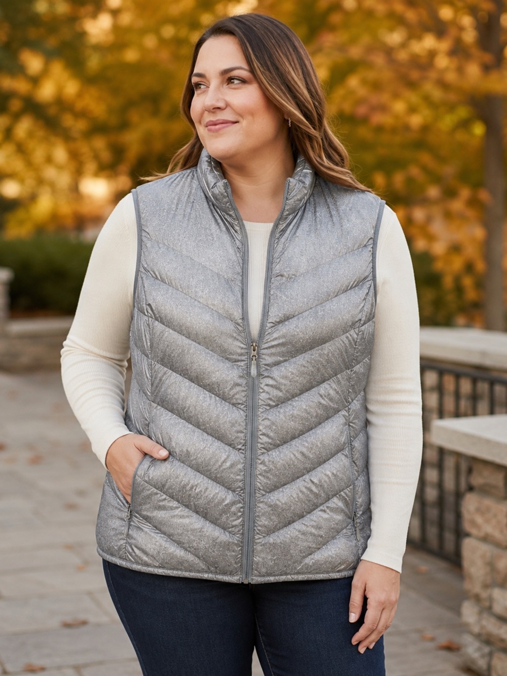 32 Degrees Heat Metallic Silver Down Puffer Vest Women’s Large